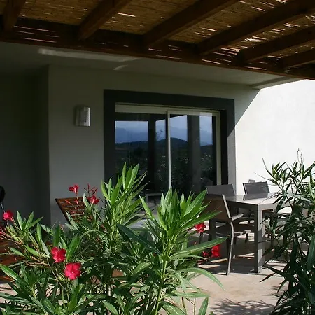 Appart hôtel Résidence Pierre&vacances Premium Les De Porto-vecchio 4*