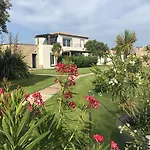 Pierre & Premium Les De Porto-vecchio 4*