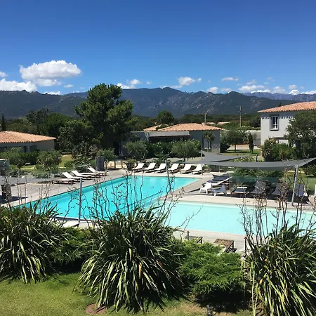 Hotel apartamentowy Pierre & Premium Les De Porto-vecchio Porto-Vecchio (Corsica)