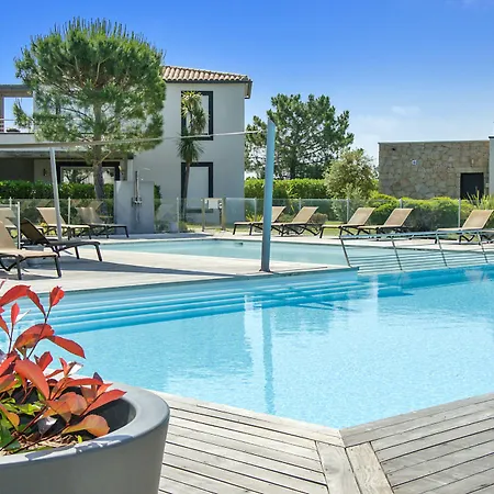 Hotel apartamentowy Pierre & Premium Les De Porto-vecchio Porto-Vecchio (Corsica)