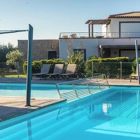 Pierre & Premium Les De Porto-vecchio Hotel apartamentowy Porto-Vecchio (Corsica)