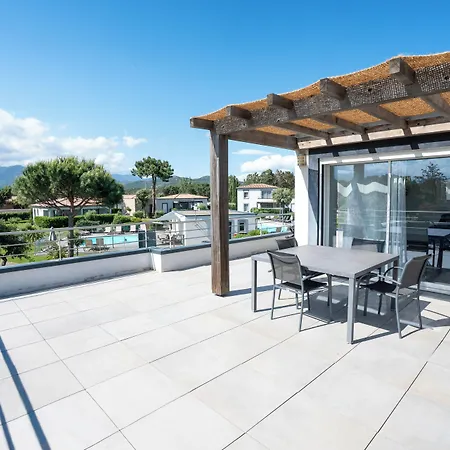 Pierre & Premium Les De Porto-vecchio 4*