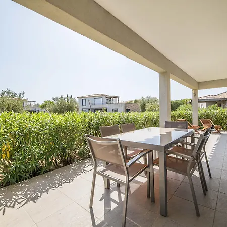 Pierre & Premium Les De Porto-vecchio 4*