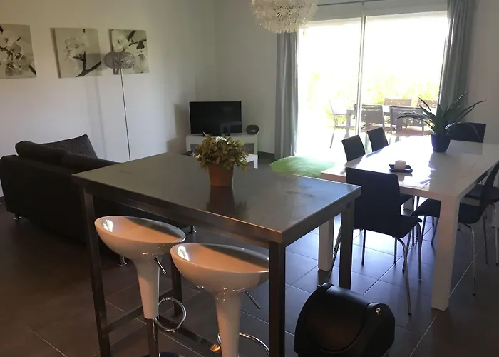 Appart hôtel Résidence Pierre&vacances Premium Les De Porto-vecchio 4*