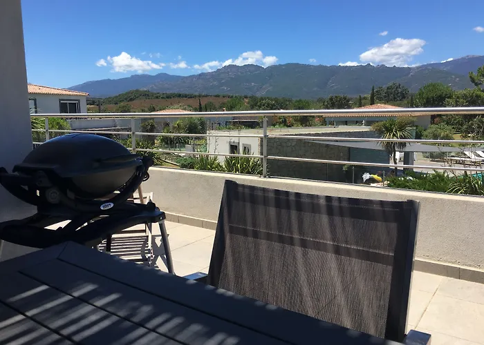 Appart hôtel Résidence Pierre&vacances Premium Les De Porto-vecchio 4*