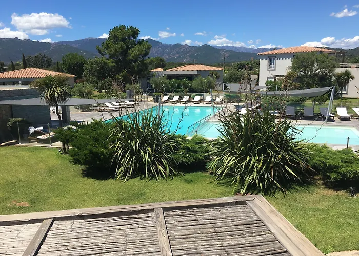 Апарт-отель Pierre & Premium Les De Porto-vecchio 4*